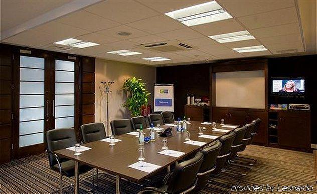 Holiday Inn Express Aberdeen - Bridge Of Don Einrichtungen foto